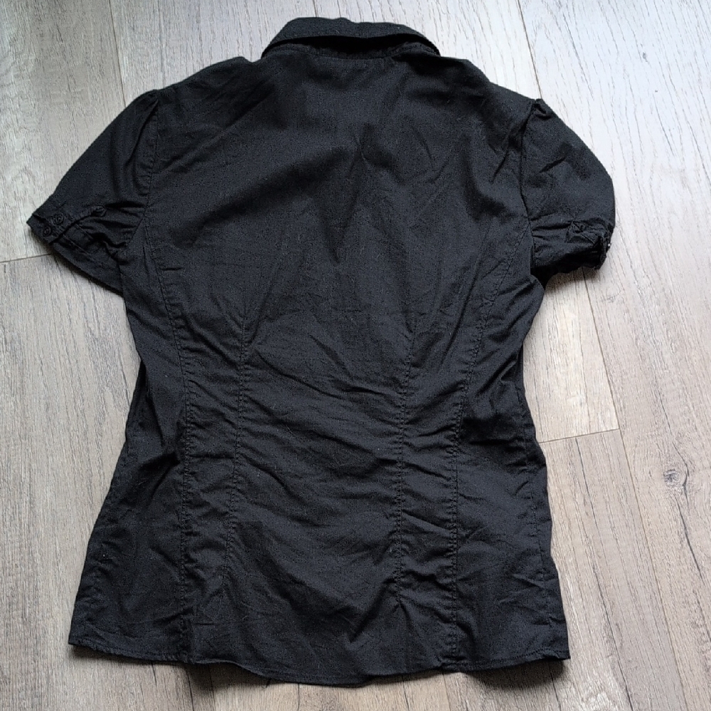 Classic Black Women's Shirt - Picture 3 of 3